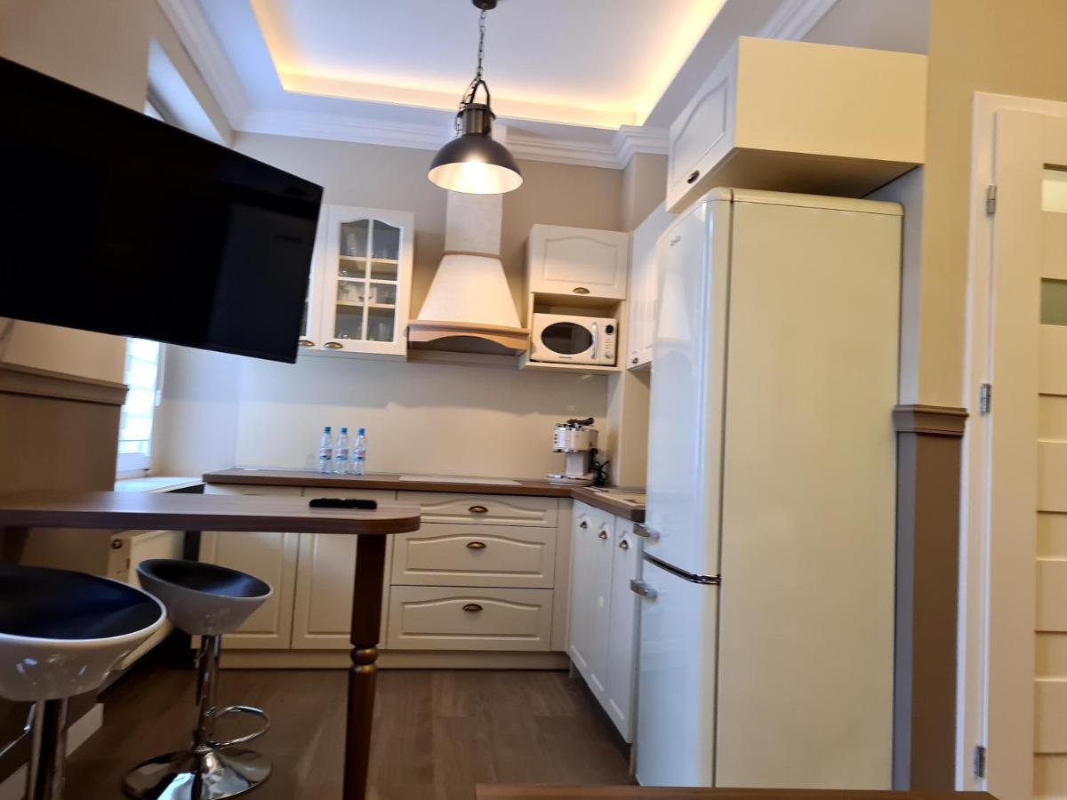 Apart Lux Bristol Бытом Экстерьер фото
